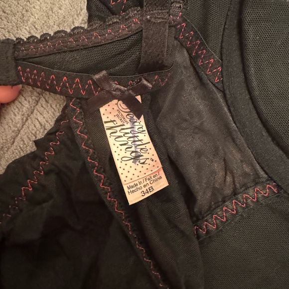 Victoria's Secret Black Slip with garters - Picture 5 of 5